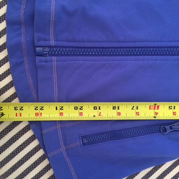 🛑 SOLD! LULULEMON Electric Blue Define Jacket - Picture 15 of 16